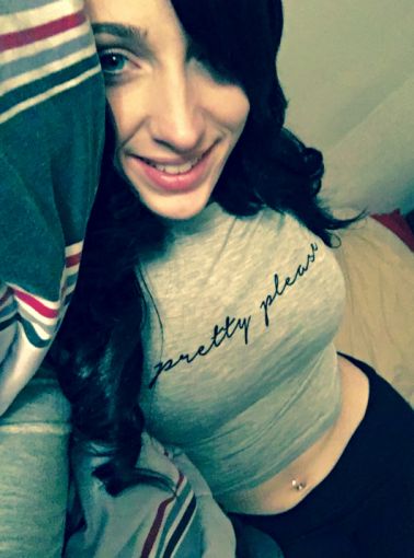 Egentlig Sweet - Jeg er på leting etter en mann som kan dekke mine behov!❤👄